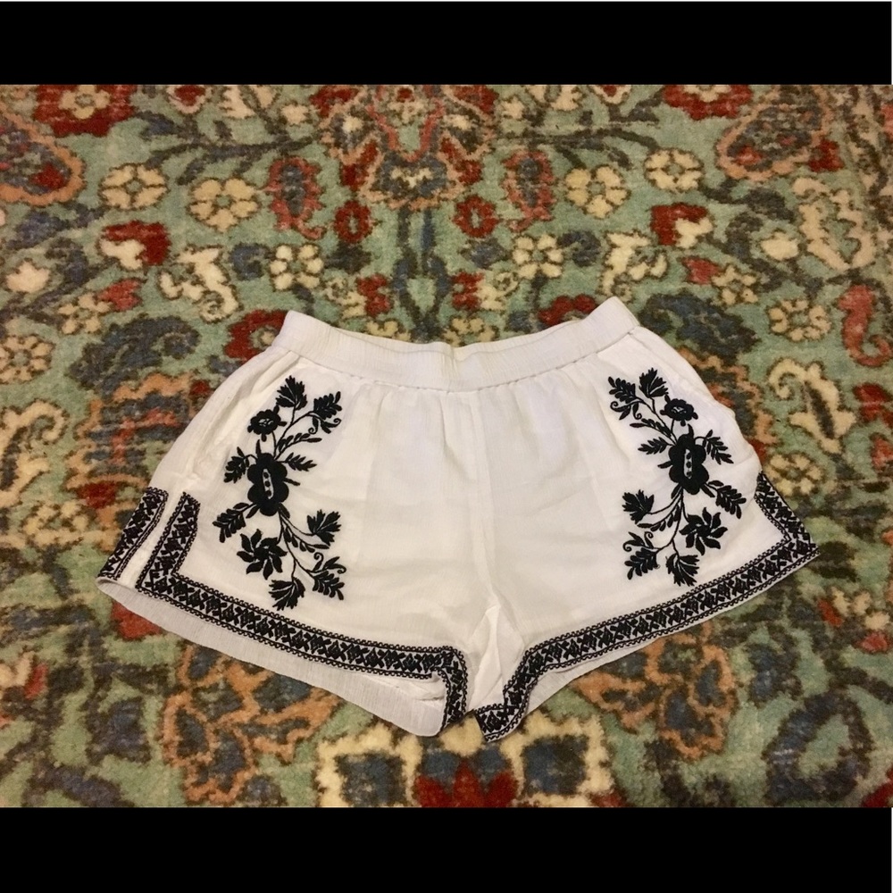 Like New! J. Crew Cotton Pull-On Shorts